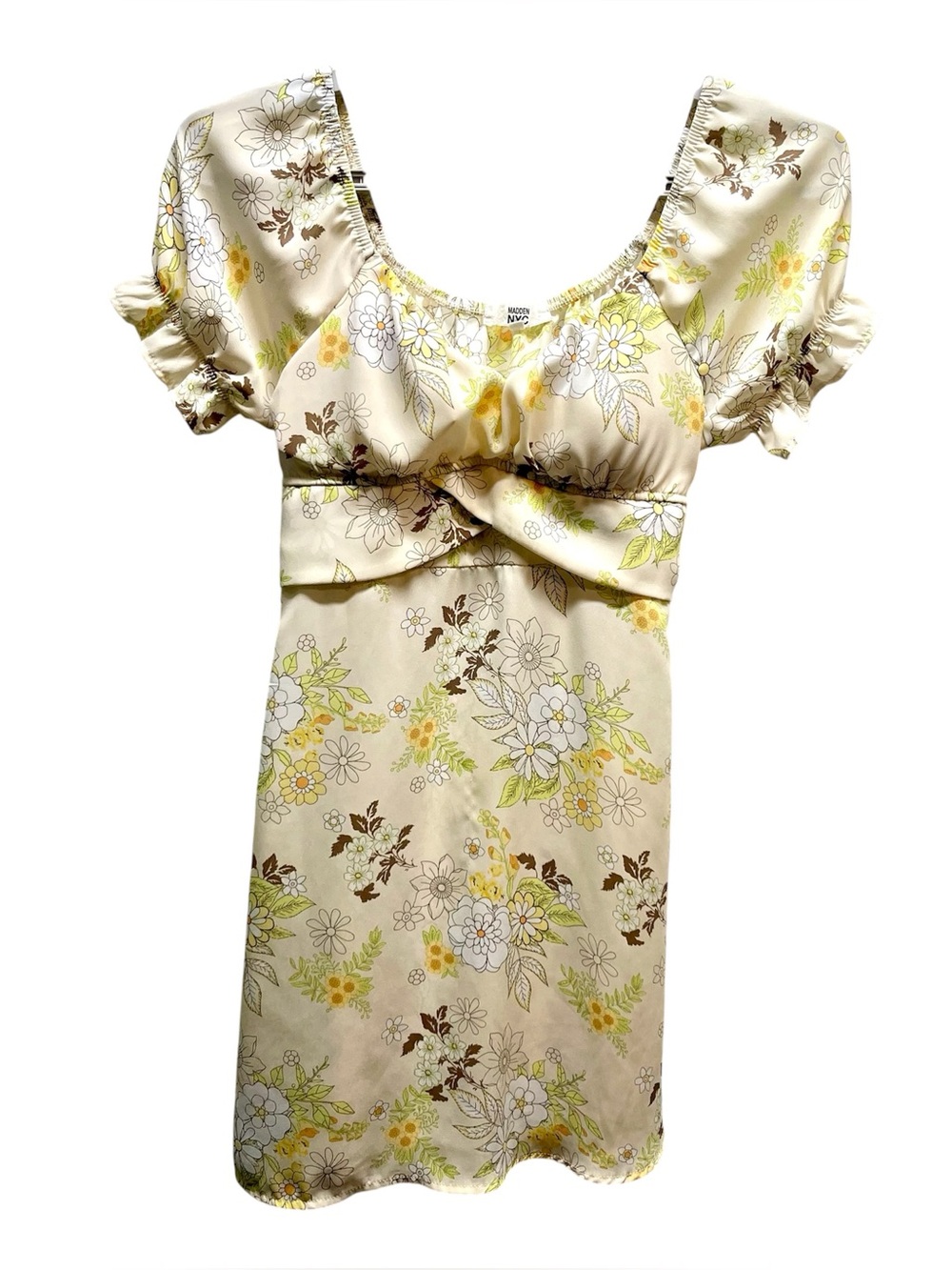 Madden NYC size M floral short sleeve mini wrap dress